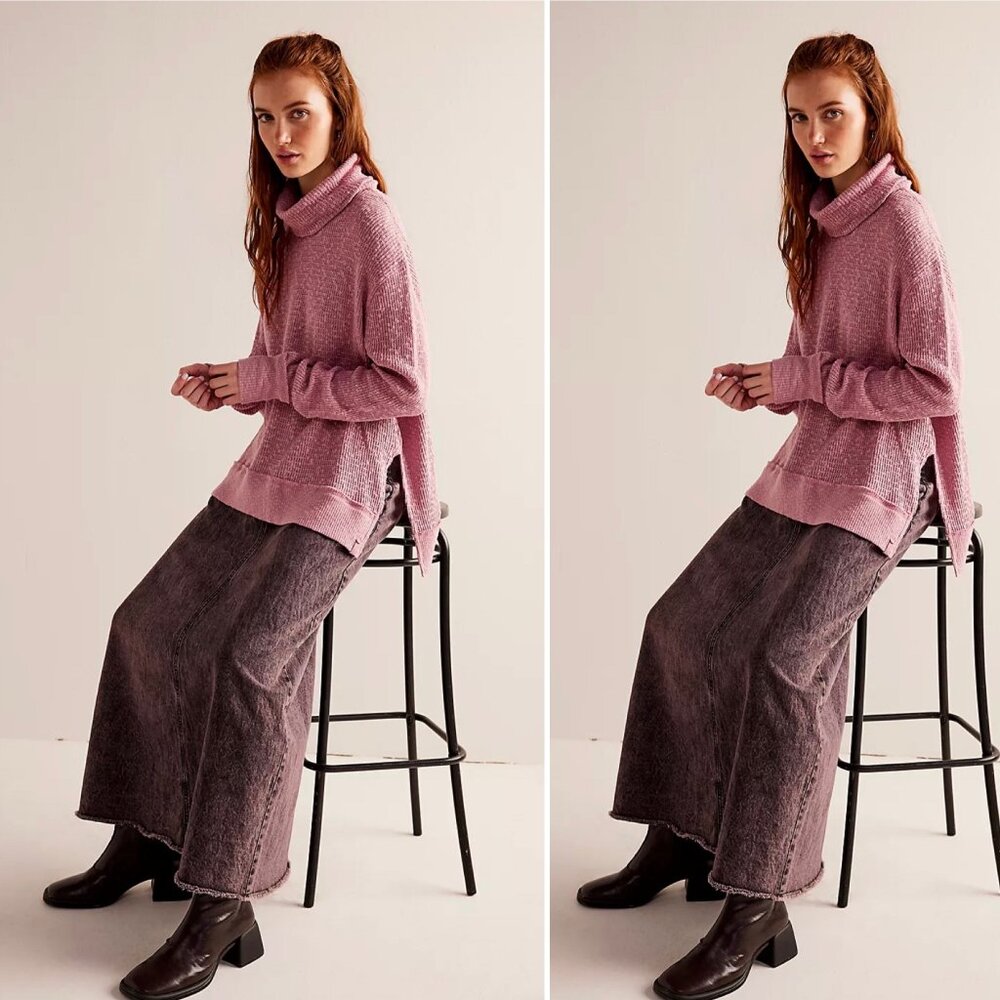 We The Free Tommy Turtleneck in Smoked Pink Size XS NWT